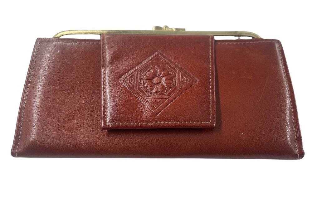 Vintage Sundance Cowhide Leather Clutch Wallet Double Kiss Lock Tooled Flower De